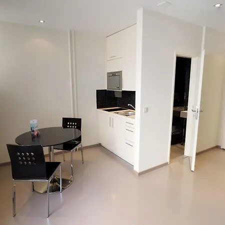Visionapartments Waffenplatzstrasse - Self Check-in Apartman