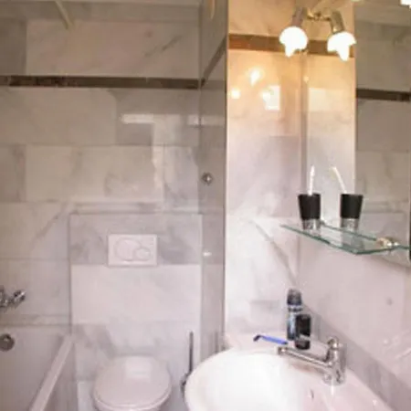 Visionapartments Waffenplatzstrasse - Contactless Check-in Apartment *